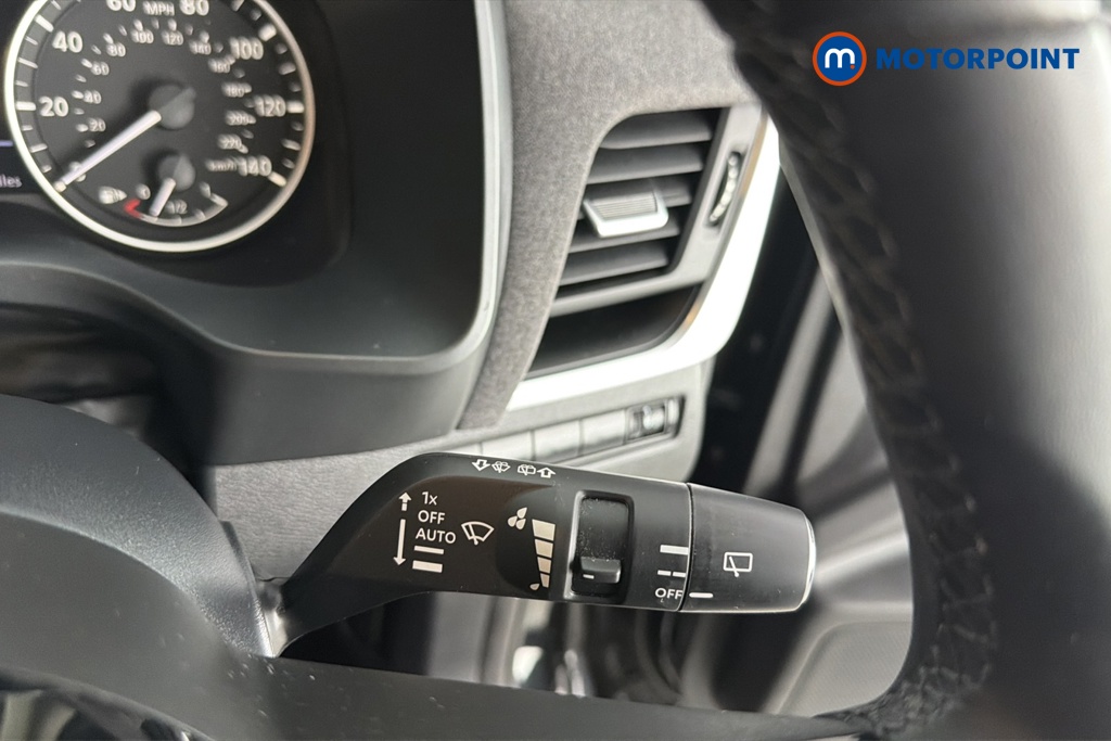 Nissan Qashqai Acenta Premium Automatic Petrol-Electric Hybrid SUV - Stock Number (1683661) - 6th supplementary image