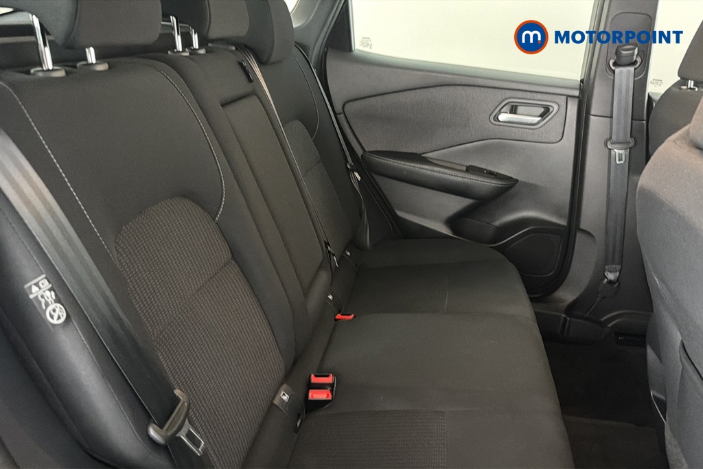 Nissan Qashqai Acenta Premium Automatic Petrol-Electric Hybrid SUV - Stock Number (1683661) - 25th supplementary image
