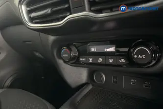 Nissan Juke N-Connecta Manual Petrol SUV - Stock Number (1635834) - 12th supplementary image