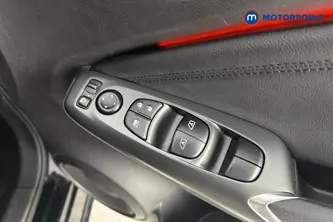 Nissan Juke N-Connecta Manual Petrol SUV - Stock Number (1635834) - 19th supplementary image