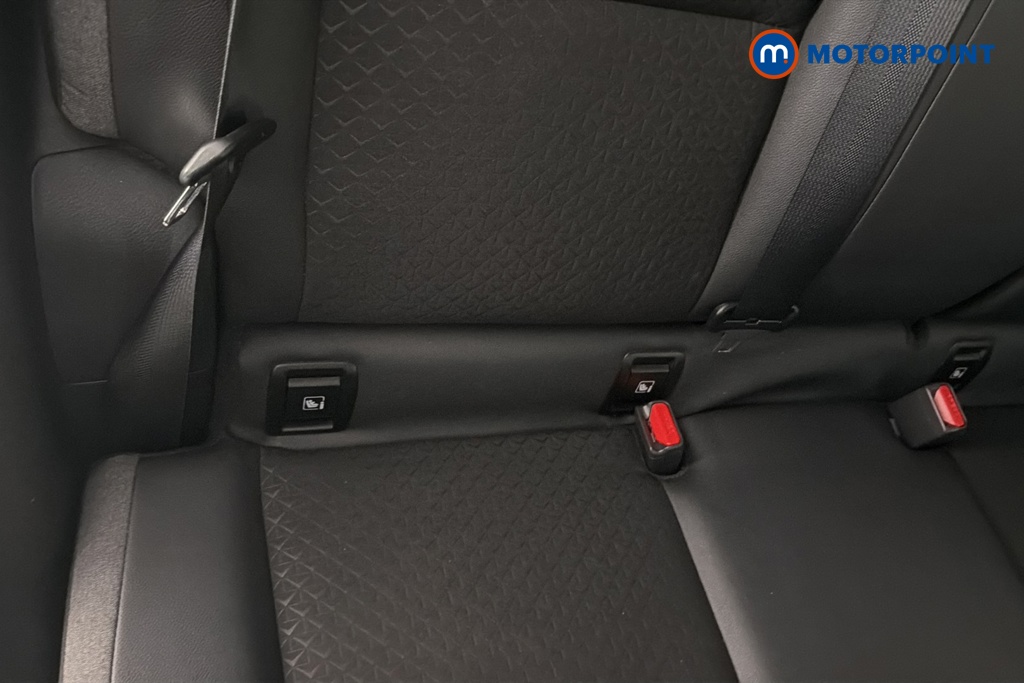 Nissan Juke N-Connecta Manual Petrol SUV - Stock Number (1635834) - 27th supplementary image