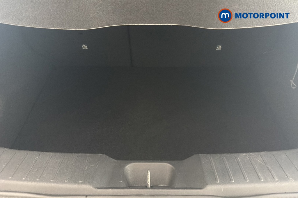 Nissan Juke N-Connecta Manual Petrol SUV - Stock Number (1635834) - 30th supplementary image