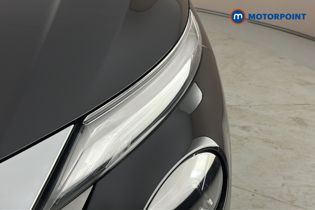 Nissan Juke N-Connecta Manual Petrol SUV - Stock Number (1635834) - 42nd supplementary image