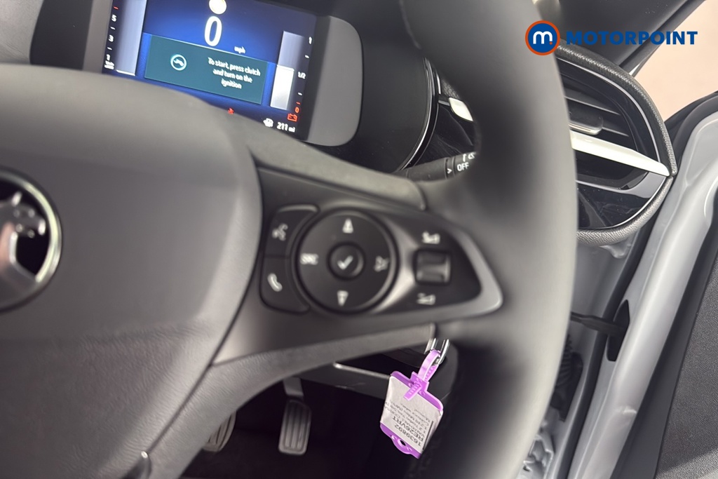 Vauxhall Corsa YES Manual Petrol Hatchback - Stock Number (1639892) - 3rd supplementary image