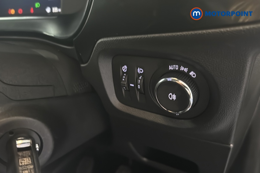 Vauxhall Corsa YES Manual Petrol Hatchback - Stock Number (1639906) - 11th supplementary image