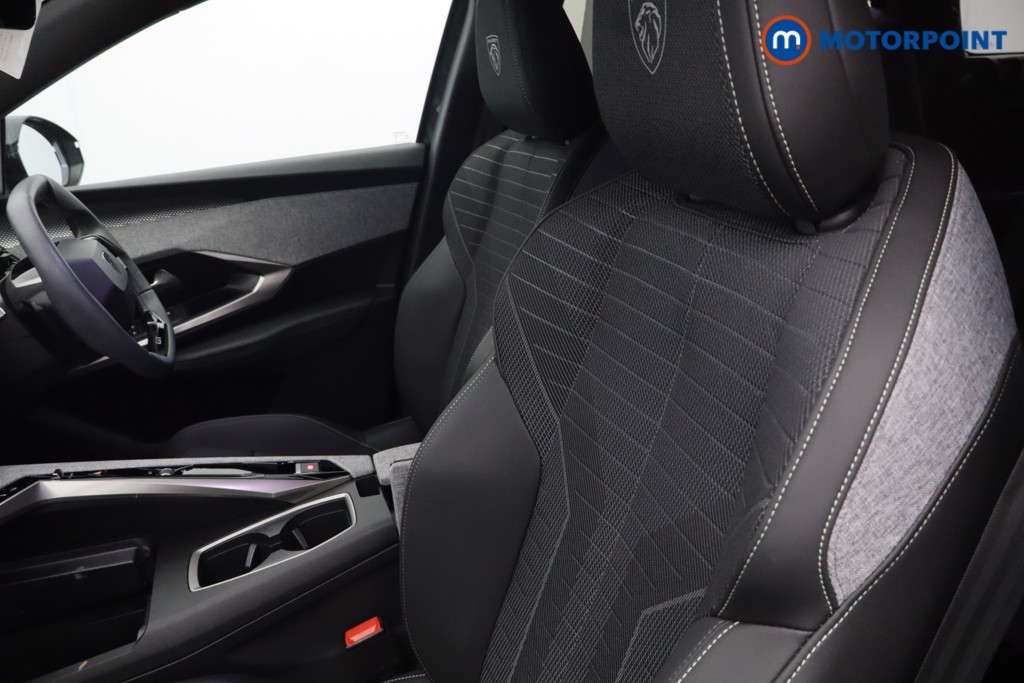 Peugeot 5008 GT Automatic Petrol SUV - Stock Number (1669463) - 39th supplementary image