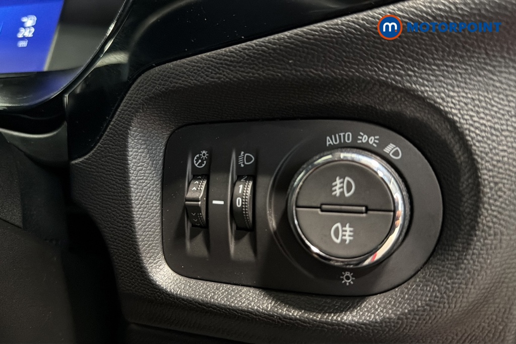 Vauxhall Corsa GS Manual Petrol Hatchback - Stock Number (1670631) - 11th supplementary image
