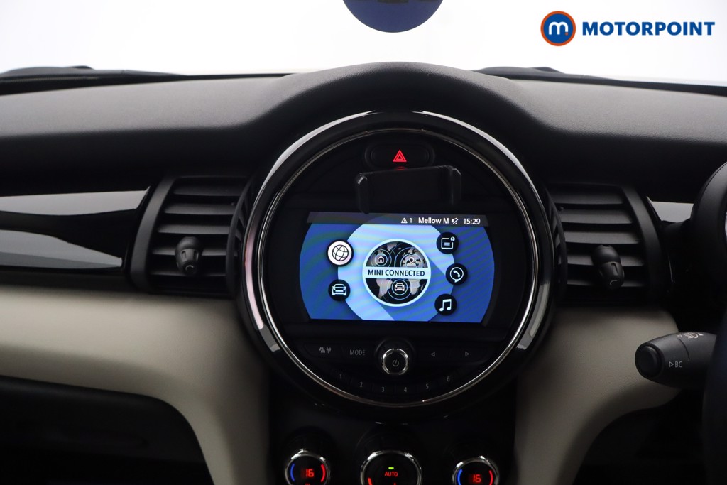Mini Hatchback Cooper Exclusive Automatic Petrol Hatchback - Stock Number (1673115) - 3rd supplementary image