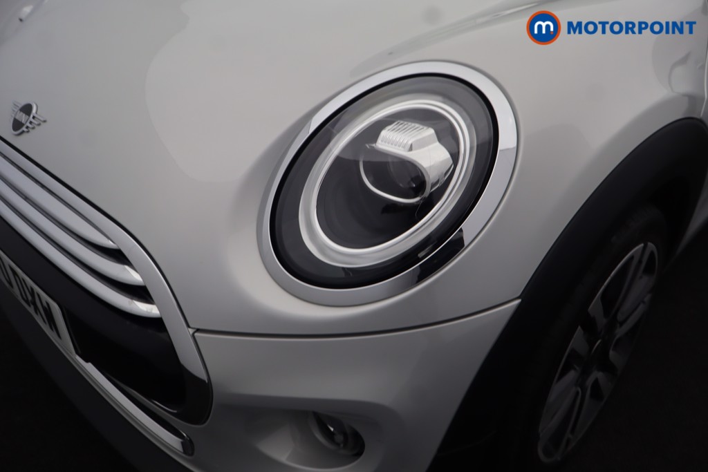 Mini Hatchback Cooper Exclusive Automatic Petrol Hatchback - Stock Number (1673115) - 39th supplementary image
