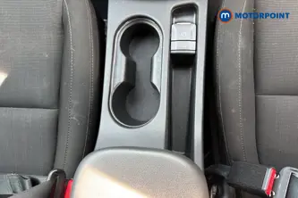 Hyundai Kona Premium Automatic Petrol-Electric Hybrid SUV - Stock Number (1673413) - 16th supplementary image