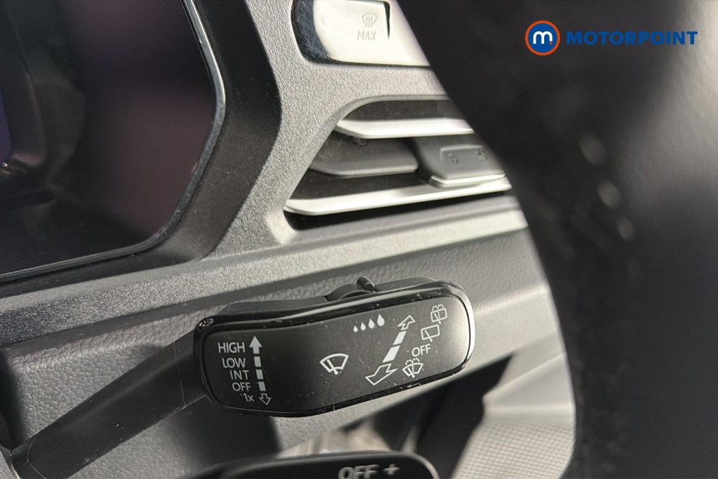 Volkswagen Caddy Maxi Life Automatic Petrol People Carrier - Stock Number (1673872) - 6th supplementary image