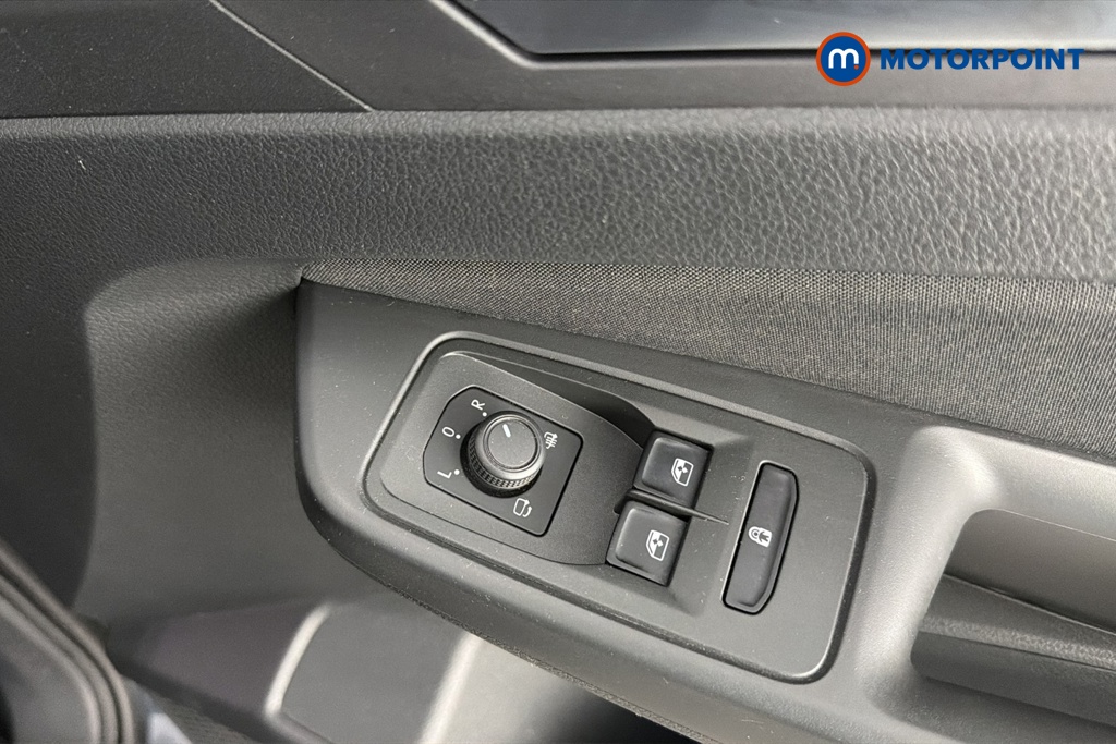 Volkswagen Caddy Maxi Life Automatic Petrol People Carrier - Stock Number (1673872) - 19th supplementary image