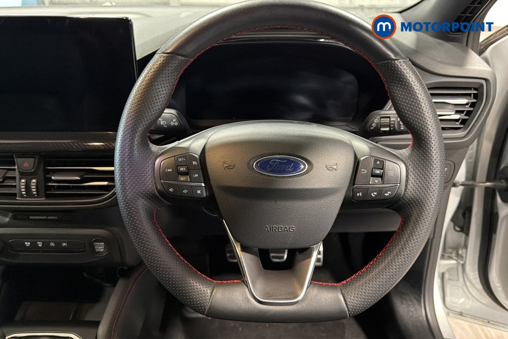 Ford Focus St-Line X Manual Petrol Hatchback - Stock Number (1674348) - 2nd supplementary image