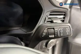 Ford Focus St-Line X Manual Petrol Hatchback - Stock Number (1674348) - 6th supplementary image