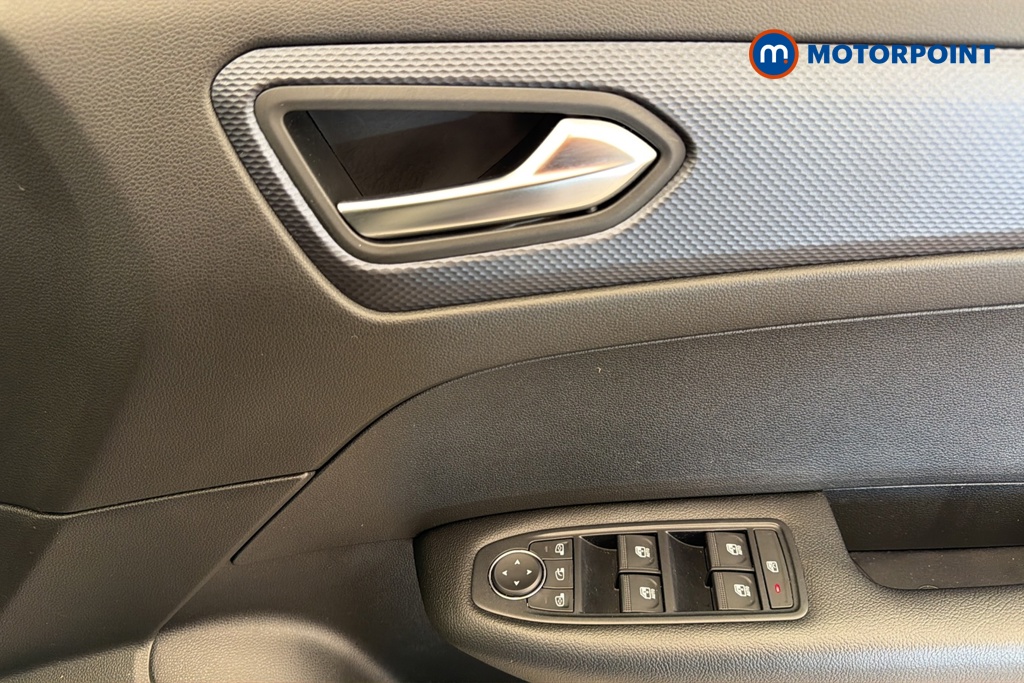 Renault Arkana Iconic Automatic Petrol-Electric Hybrid SUV - Stock Number (1674390) - 19th supplementary image