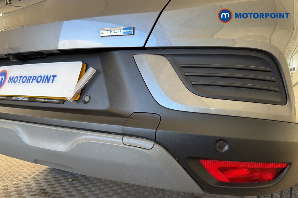Renault Arkana Iconic Automatic Petrol-Electric Hybrid SUV - Stock Number (1674390) - 39th supplementary image