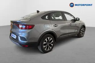 Renault Arkana Iconic Automatic Petrol-Electric Hybrid SUV - Stock Number (1674390) - Passenger side rear corner