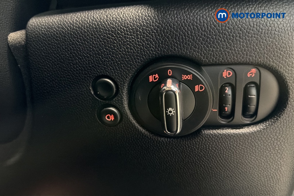 Mini Hatchback Cooper S Level 1 Automatic Electric Hatchback - Stock Number (1674577) - 11th supplementary image