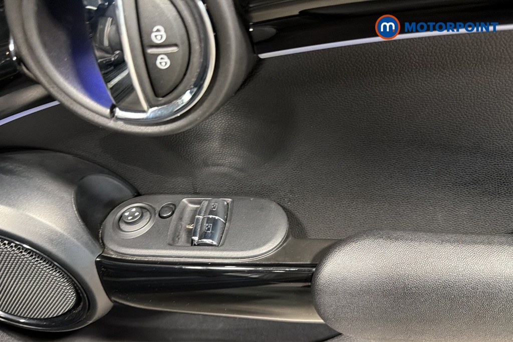 Mini Hatchback Cooper S Level 1 Automatic Electric Hatchback - Stock Number (1674577) - 19th supplementary image