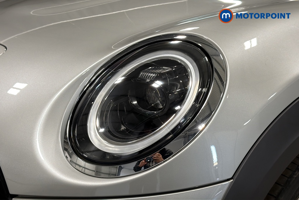 Mini Hatchback Cooper S Level 1 Automatic Electric Hatchback - Stock Number (1674577) - 42nd supplementary image