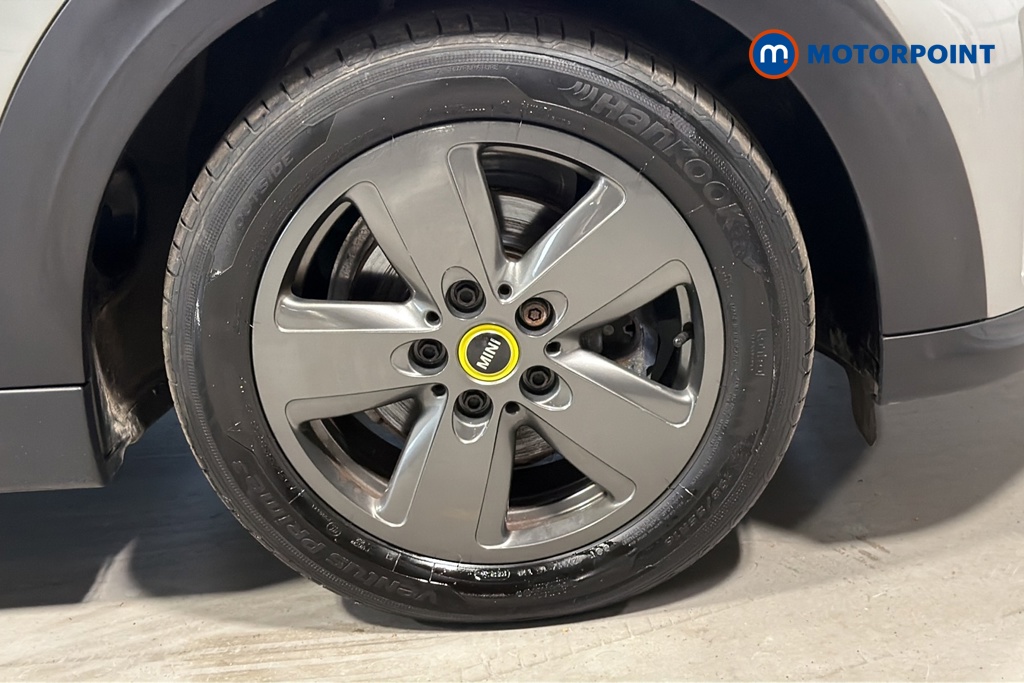 Mini Hatchback Cooper S Level 1 Automatic Electric Hatchback - Stock Number (1674577) - 47th supplementary image