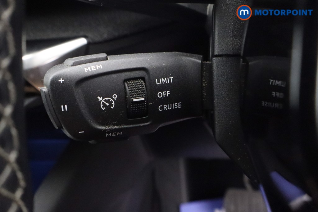 Peugeot 3008 Allure Premium Automatic Diesel SUV - Stock Number (1675007) - 7th supplementary image
