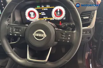 Nissan Qashqai N-Connecta Automatic Petrol SUV - Stock Number (1676260) - 2nd supplementary image