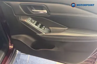 Nissan Qashqai N-Connecta Automatic Petrol SUV - Stock Number (1676260) - 18th supplementary image