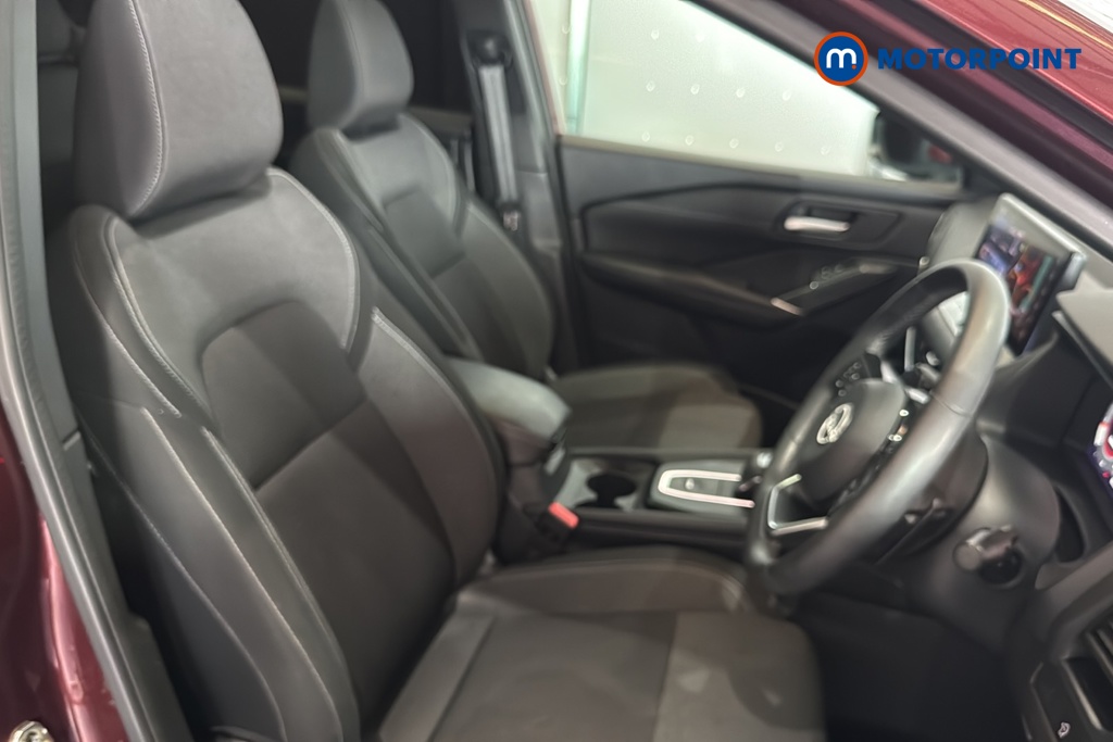 Nissan Qashqai N-Connecta Automatic Petrol SUV - Stock Number (1676260) - 22nd supplementary image