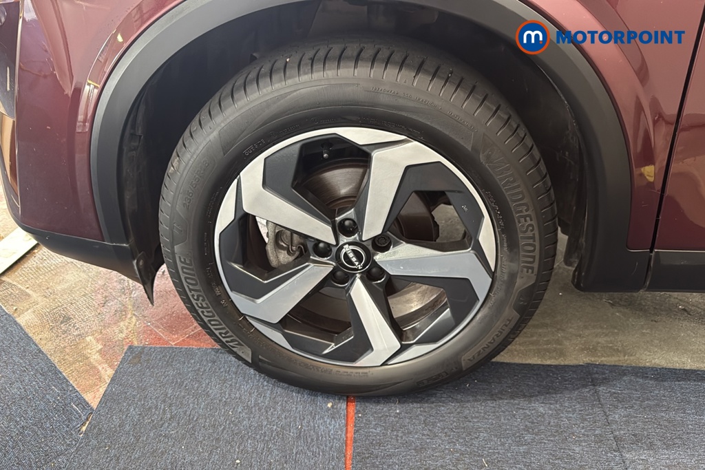 Nissan Qashqai N-Connecta Automatic Petrol SUV - Stock Number (1676260) - 44th supplementary image