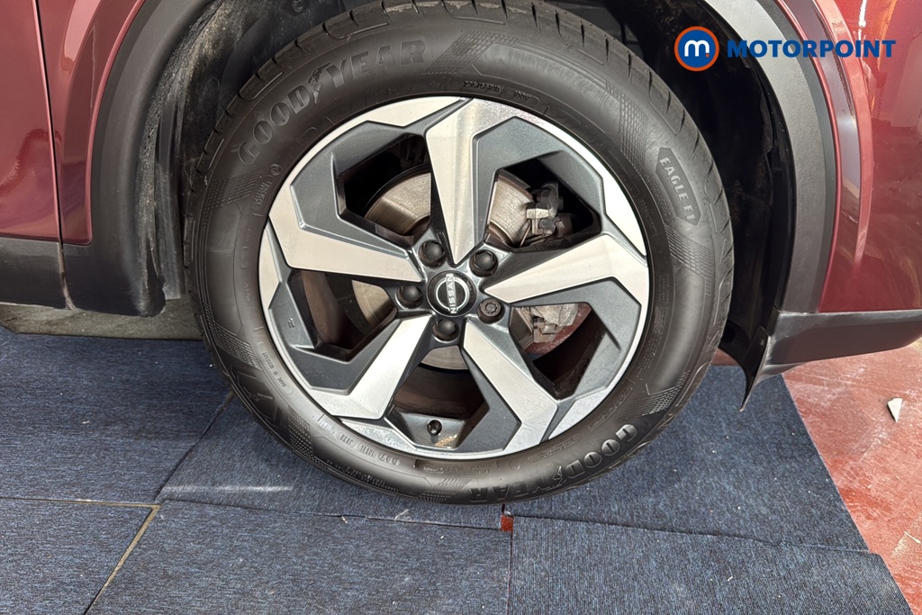 Nissan Qashqai N-Connecta Automatic Petrol SUV - Stock Number (1676260) - 47th supplementary image