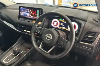Nissan Qashqai N-Connecta Automatic Petrol SUV - Stock Number (1676260) - 1st supplementary image