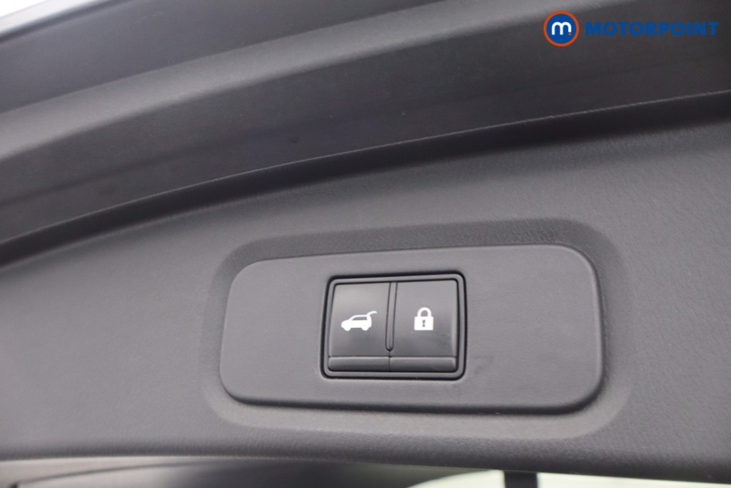 Nissan Qashqai Tekna Automatic Petrol SUV - Stock Number (1676284) - 16th supplementary image