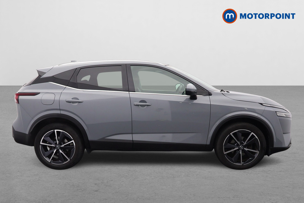 Nissan Qashqai Tekna Automatic Petrol SUV - Stock Number (1676284) - Drivers side