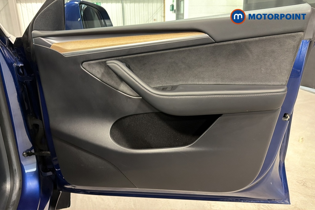 Tesla Model Y Long Range Automatic Electric SUV - Stock Number (1676370) - 18th supplementary image