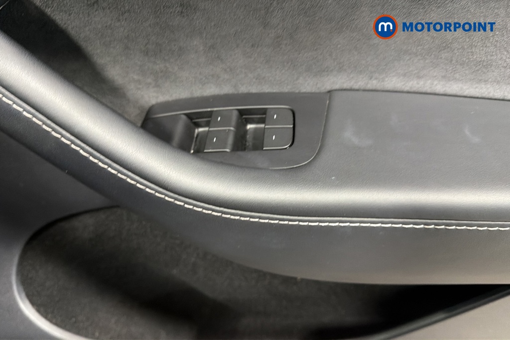 Tesla Model Y Long Range Automatic Electric SUV - Stock Number (1676370) - 19th supplementary image
