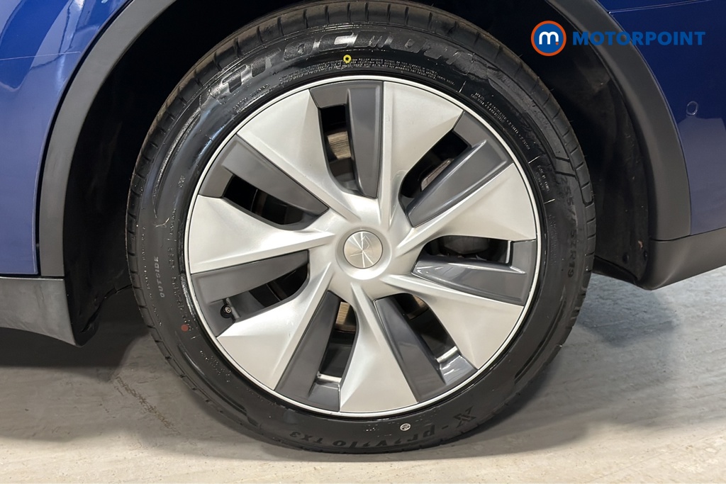 Tesla Model Y Long Range Automatic Electric SUV - Stock Number (1676370) - 45th supplementary image