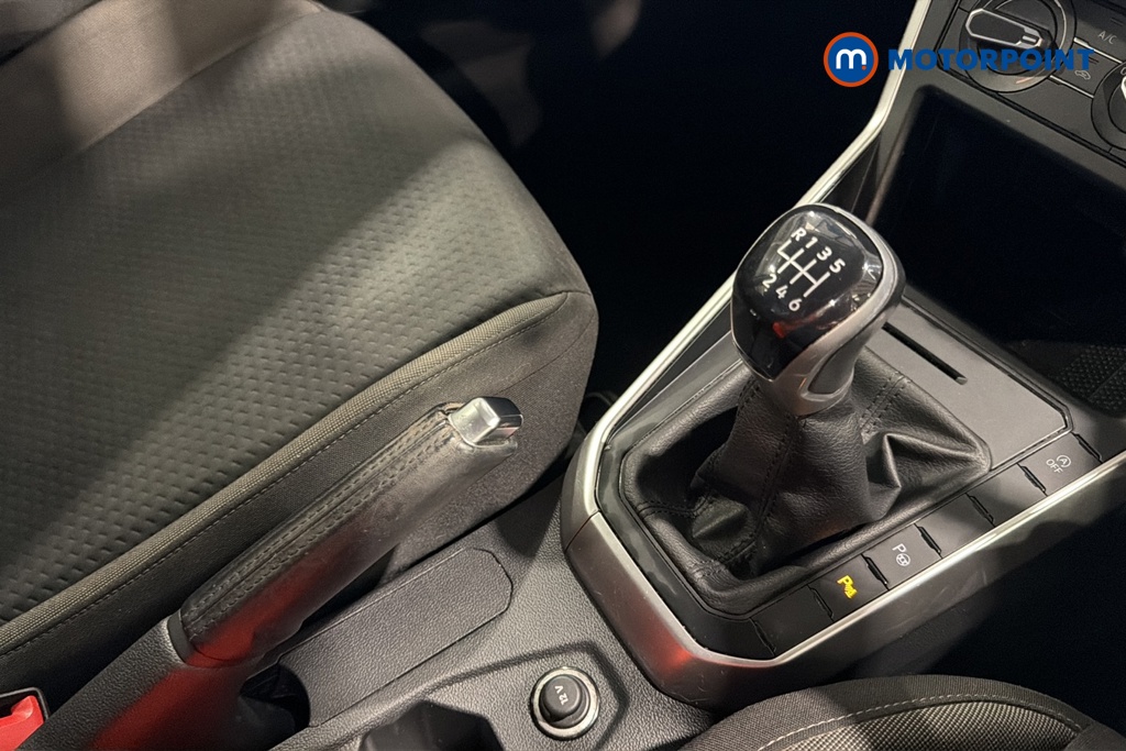 Volkswagen Taigo Life Manual Petrol SUV - Stock Number (1677384) - 15th supplementary image