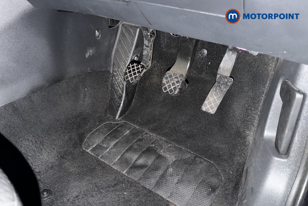 Volkswagen Taigo Life Manual Petrol SUV - Stock Number (1677384) - 24th supplementary image