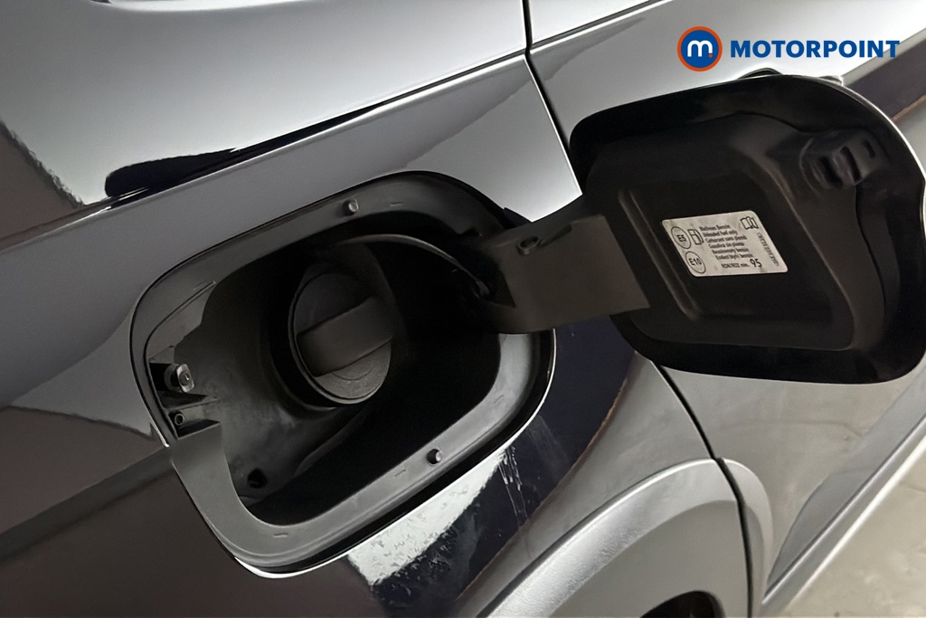 Volkswagen Taigo Life Manual Petrol SUV - Stock Number (1677384) - 41st supplementary image