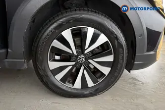 Volkswagen Taigo Life Manual Petrol SUV - Stock Number (1677384) - 47th supplementary image