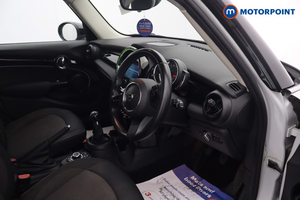 Mini Hatchback Cooper Classic Manual Petrol Hatchback - Stock Number (1677548) - 12th supplementary image