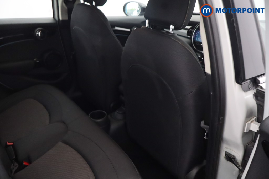 Mini Hatchback Cooper Classic Manual Petrol Hatchback - Stock Number (1677548) - 20th supplementary image