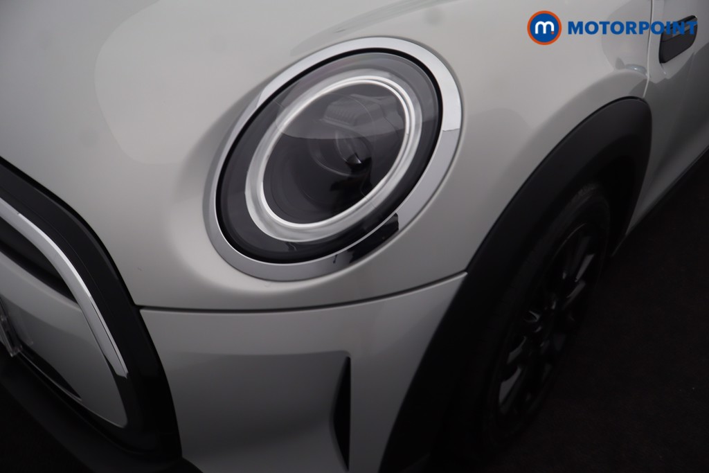 Mini Hatchback Cooper Classic Manual Petrol Hatchback - Stock Number (1677548) - 43rd supplementary image
