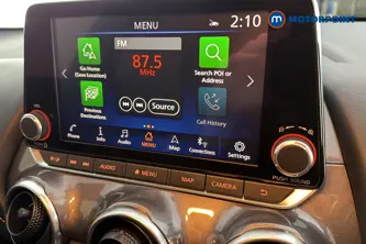 Nissan Juke N-Connecta Automatic Petrol SUV - Stock Number (1677785) - 8th supplementary image
