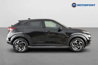 Nissan Juke N-Connecta Automatic Petrol SUV - Stock Number (1677785) - Passenger side