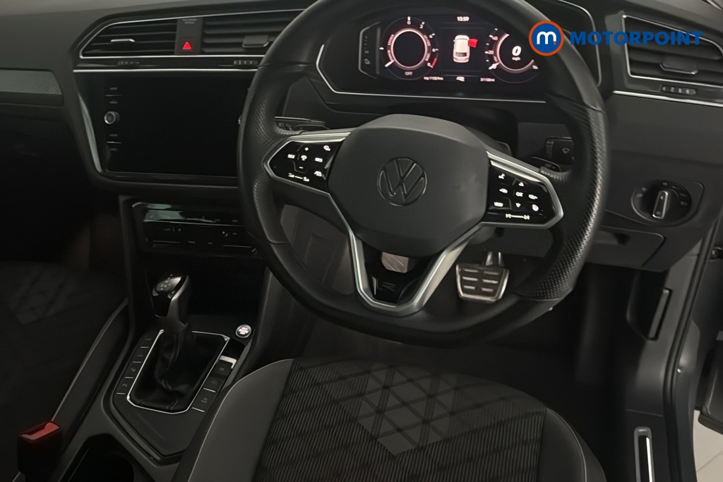 Volkswagen Tiguan R-Line Automatic Petrol Plug-In Hybrid SUV - Stock Number (1678033) - 2nd supplementary image
