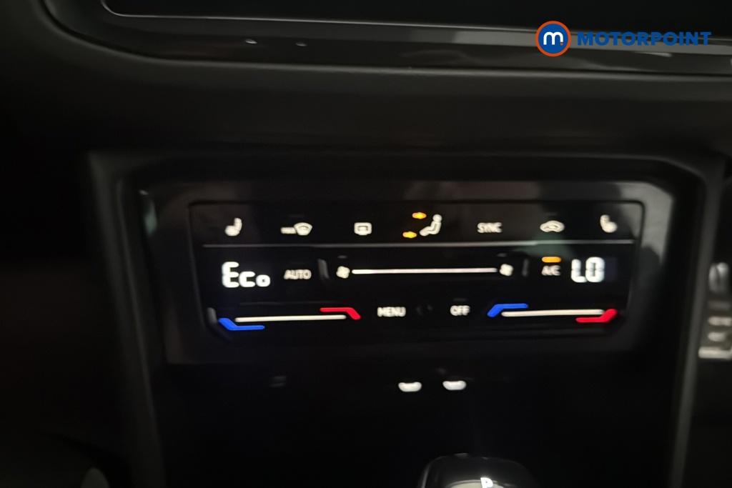Volkswagen Tiguan R-Line Automatic Petrol Plug-In Hybrid SUV - Stock Number (1678033) - 12th supplementary image