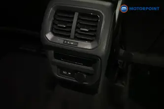 Volkswagen Tiguan R-Line Automatic Petrol Plug-In Hybrid SUV - Stock Number (1678033) - 28th supplementary image