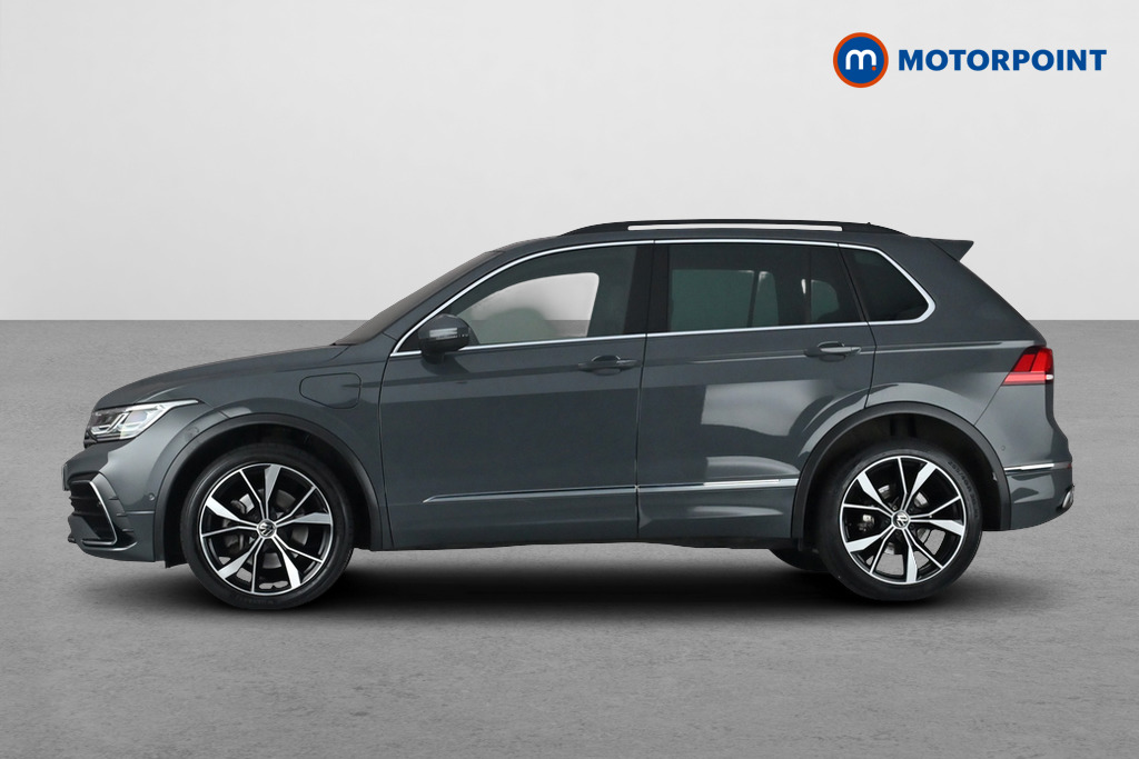Volkswagen Tiguan R-Line Automatic Petrol Plug-In Hybrid SUV - Stock Number (1678033) - Drivers side